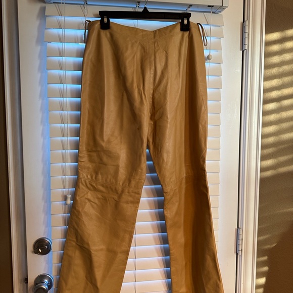 Ralph Lauren Women’s Tan Leather Chinos - Picture 7 of 9
